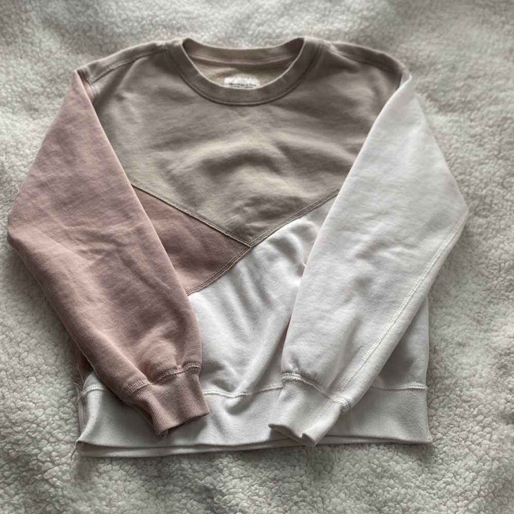 Abercrombie Colorblock Crewneck